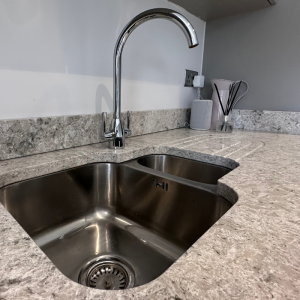 How much do quartz worktops cost?