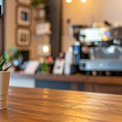 The Pros and Cons of Solid Wood Worktops